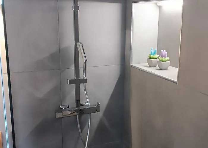 Milos Casa Dei Gemelli * פלאקה